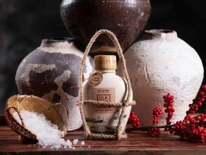 Nước mắm Tĩn đựng nước mắm rin của phan thiết