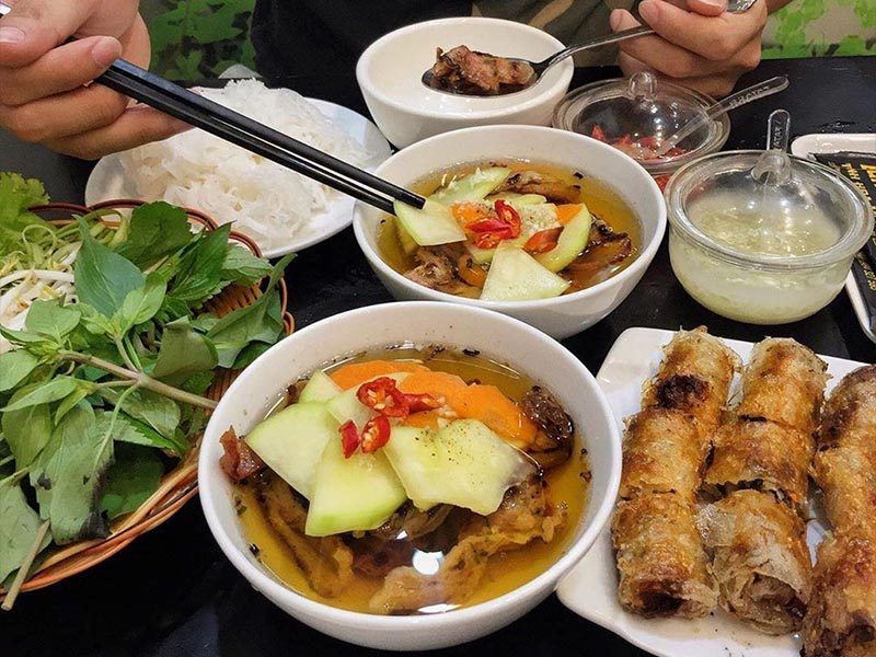 Bún chả Hà Nội một món ăn thân quen và truyền thống của người dân đất kinh kỳ