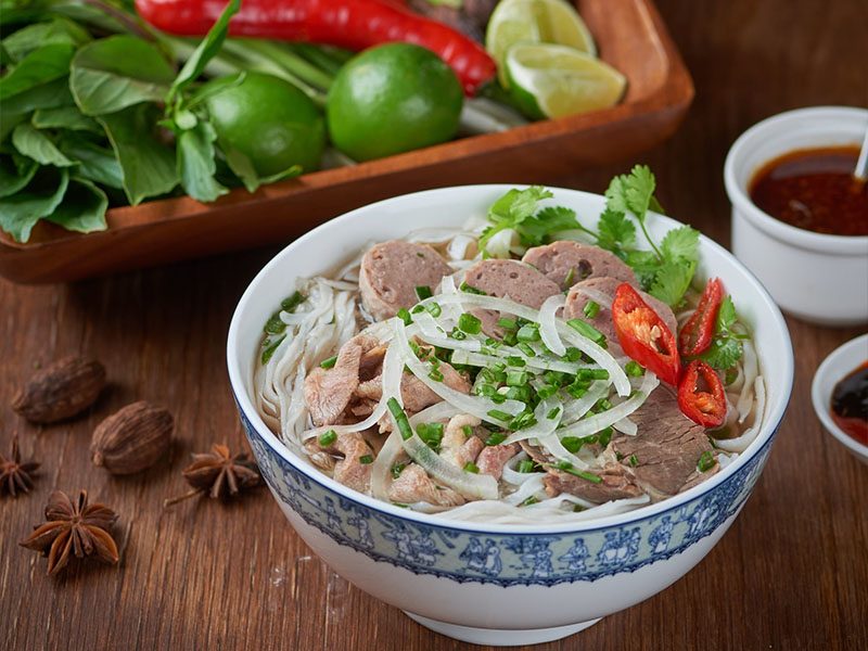 Nước mắm là một phần không thể thiếu trong ẩm thực Việt Nam.