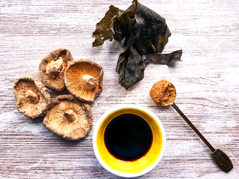 Cách làm Nước mắm chay từ rong biển: