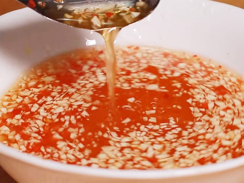 Bí quyết pha nước mắm thần thánh