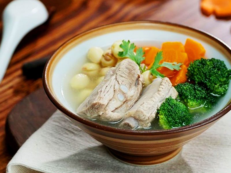 Món ngon ngày mưa - Canh sườn hạt sen