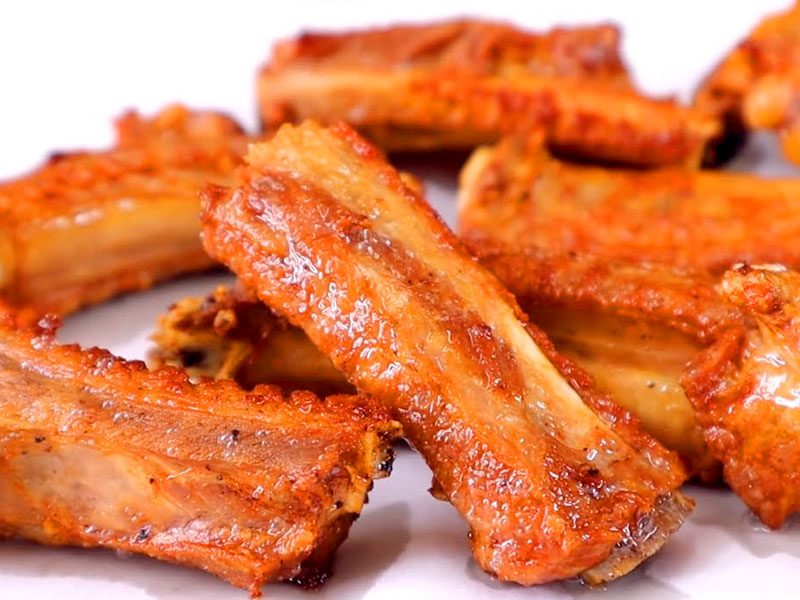 Bí quyết chiên sườn giòn ngon, không bị khô