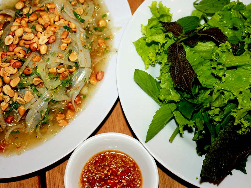 Nâng tầm món gỏi với nước mắm - Nguyên liệu chủ đạo