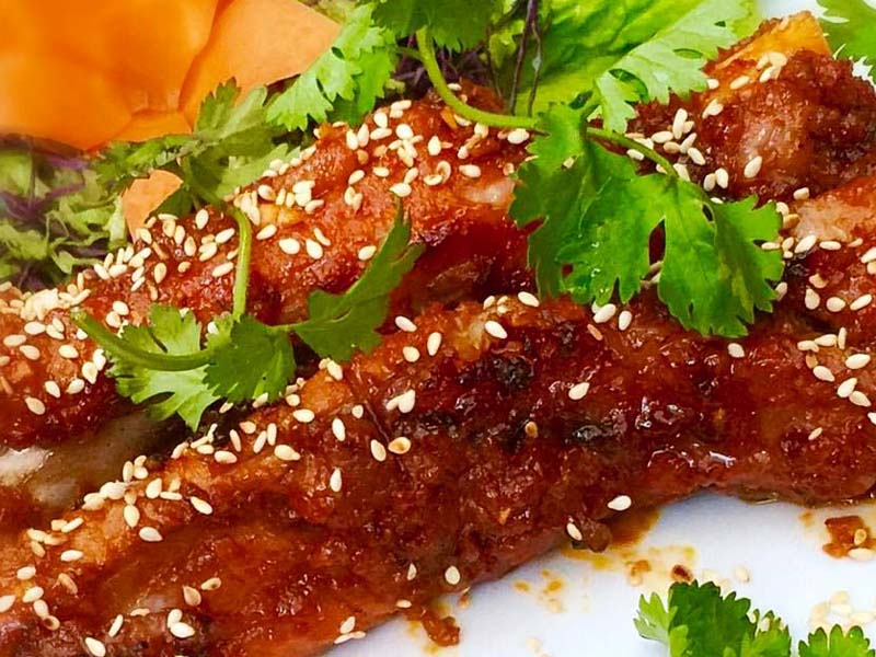 Một số biến tấu cách ướp sườn nướng
