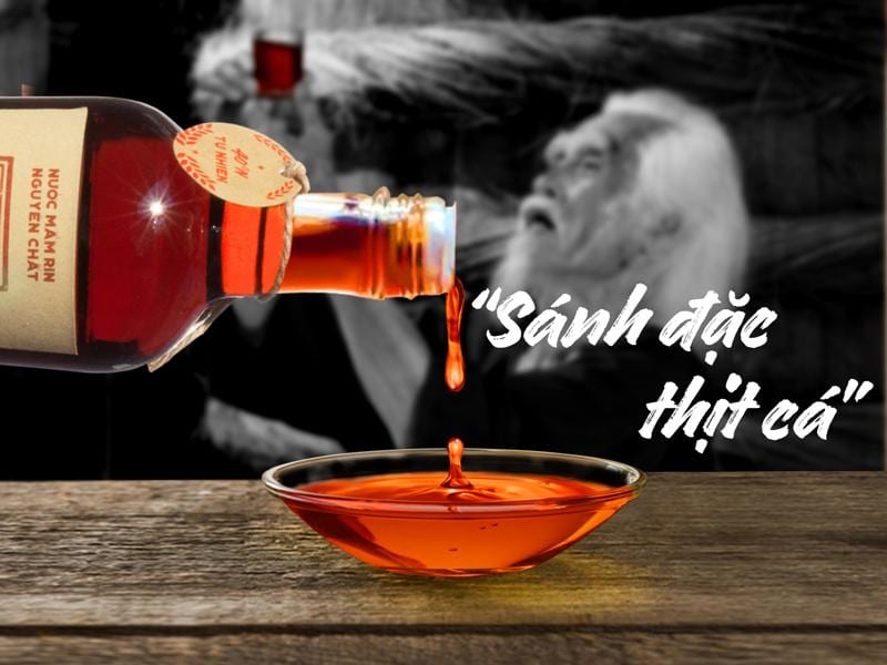 Nước mắm sạch, thơm ngon và an toàn cho sức khỏe. Hướng dẫn cách nhận biết và chọn mua nước mắm chất lượng từ các thương hiệu uy tín.